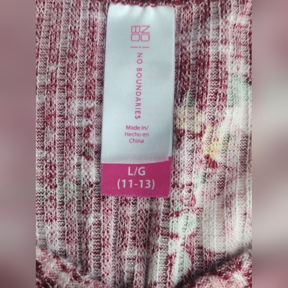 No Boundaries Floral Ribbed Knit Top - Juniors Size Large - Picture 7 of 7